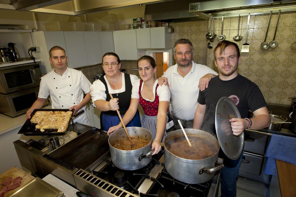 Gasthof - Restaurant Bernthaler Deutschfeistritz Kültér fotó